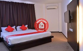 Oyo 43960 Laksamana Executive & Boutique Hotel